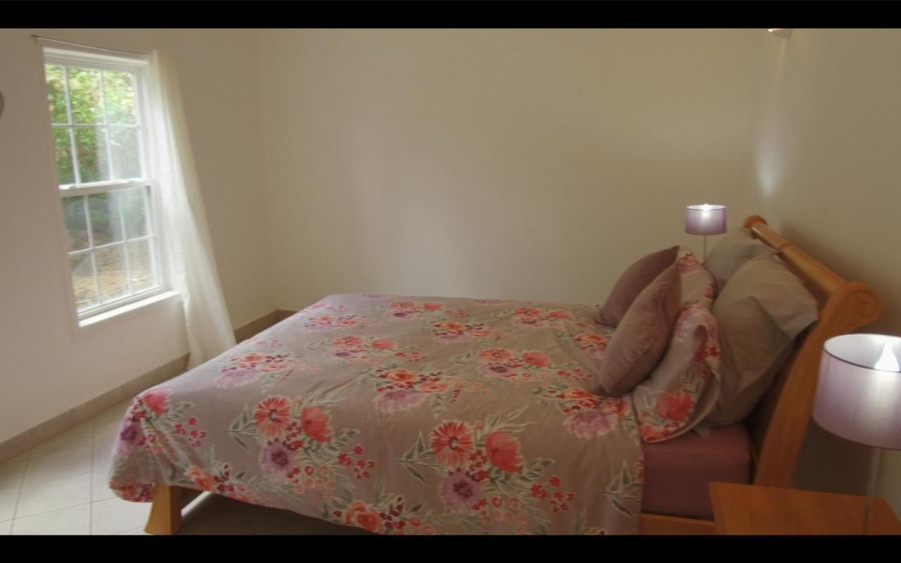 Villa The White House Jolly Harbour Esterno foto
